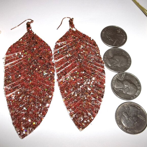 Lightweight Statement Earrings Rose Gold Leaf Sparkle Glitter Jewelry Set C938 - Picture 2 of 3